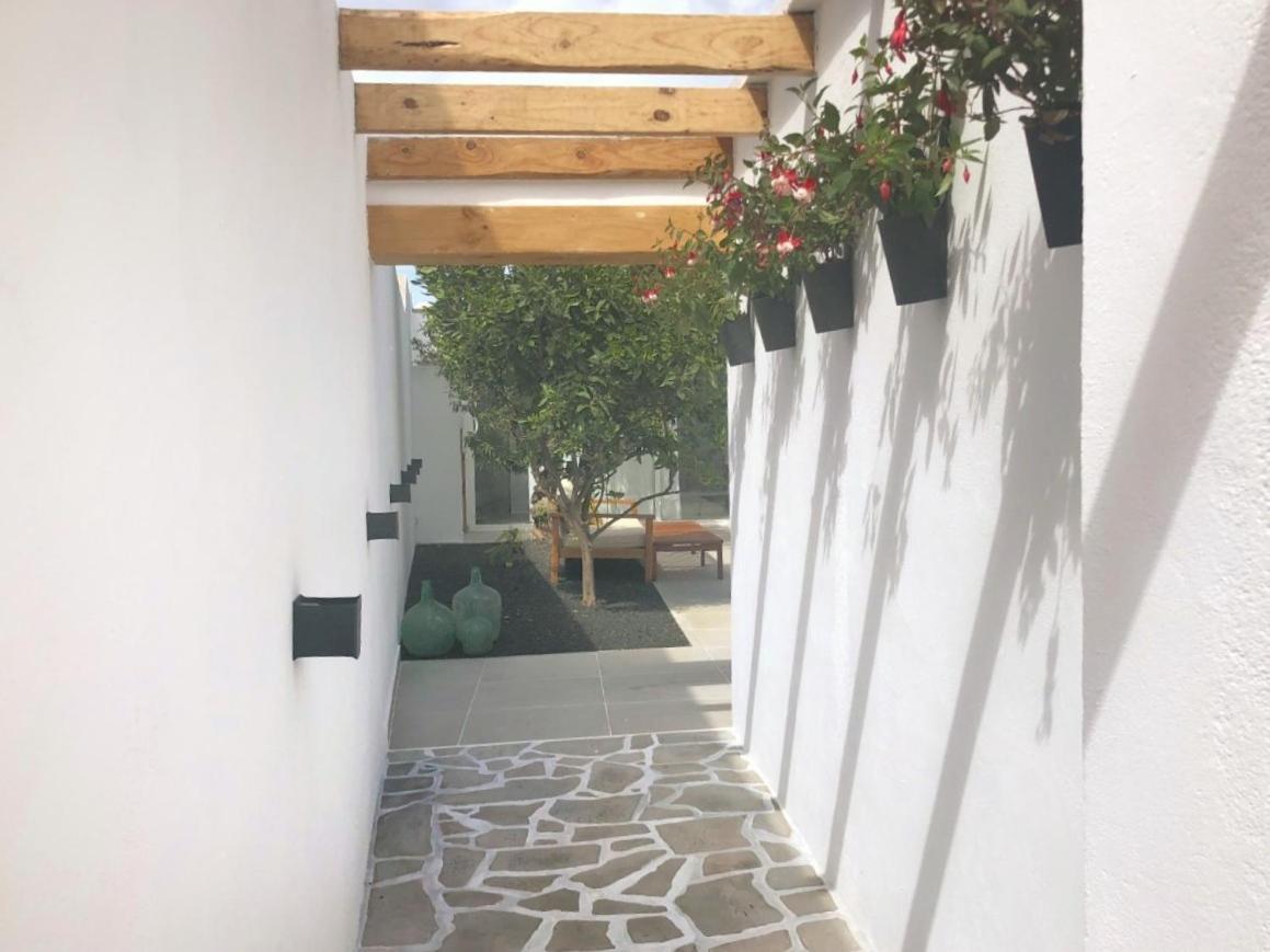 Casita Blanca Cerca De Timanfaya Apartamento Tinguaton Exterior foto